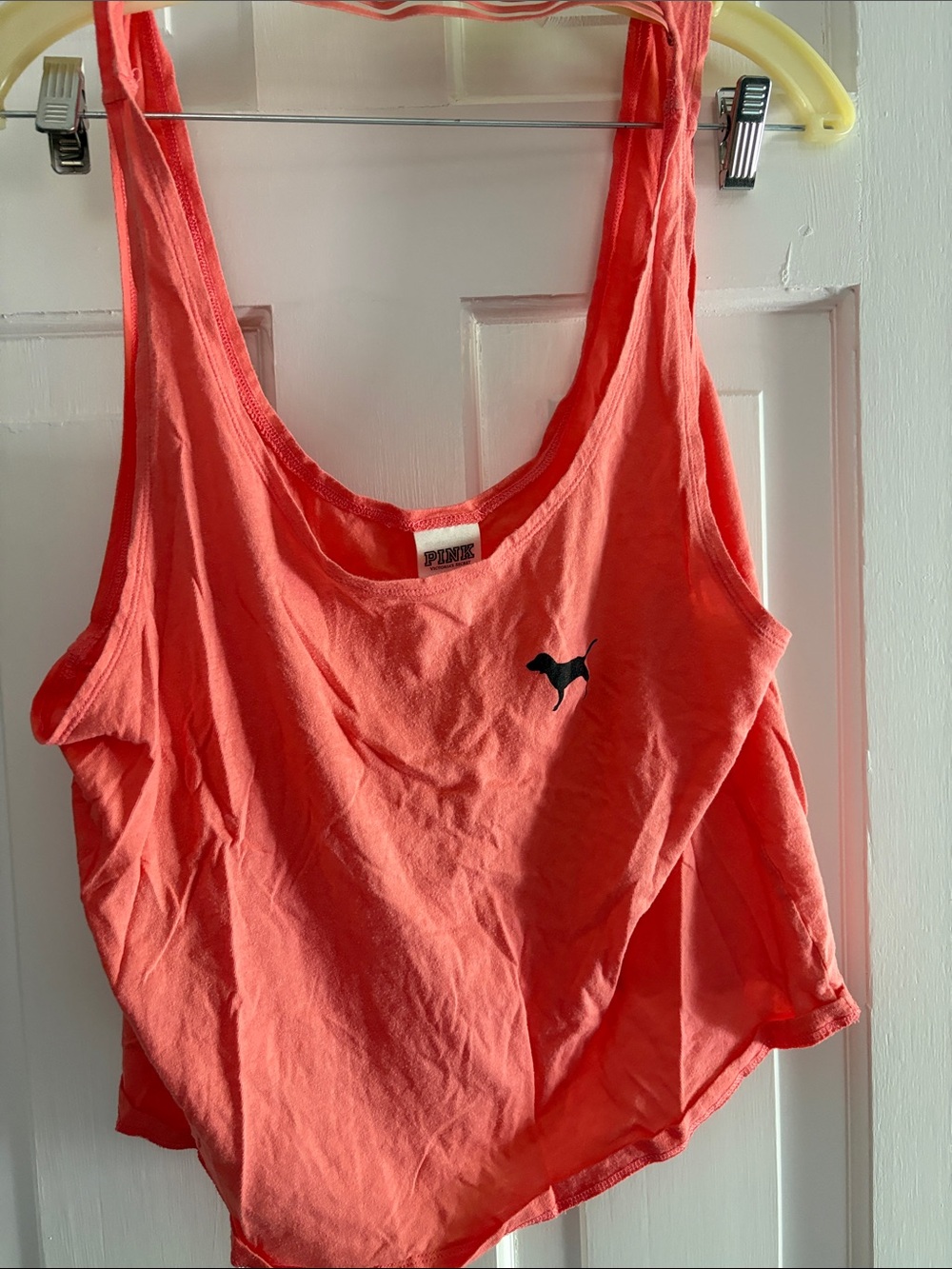 PINK Victoria's Secret Coral Scoop Neck Tank with Dog Logo L